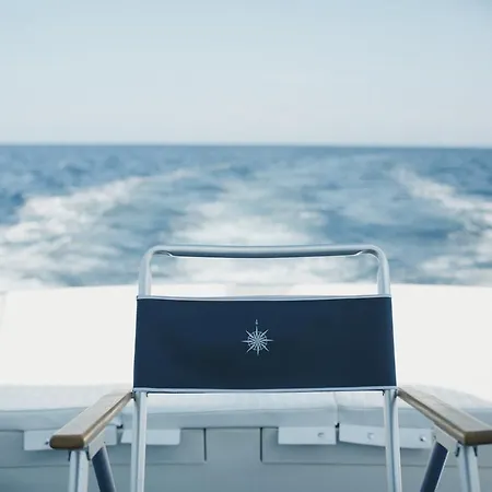 Ботель Boat & Breakfast - Sei Tu *